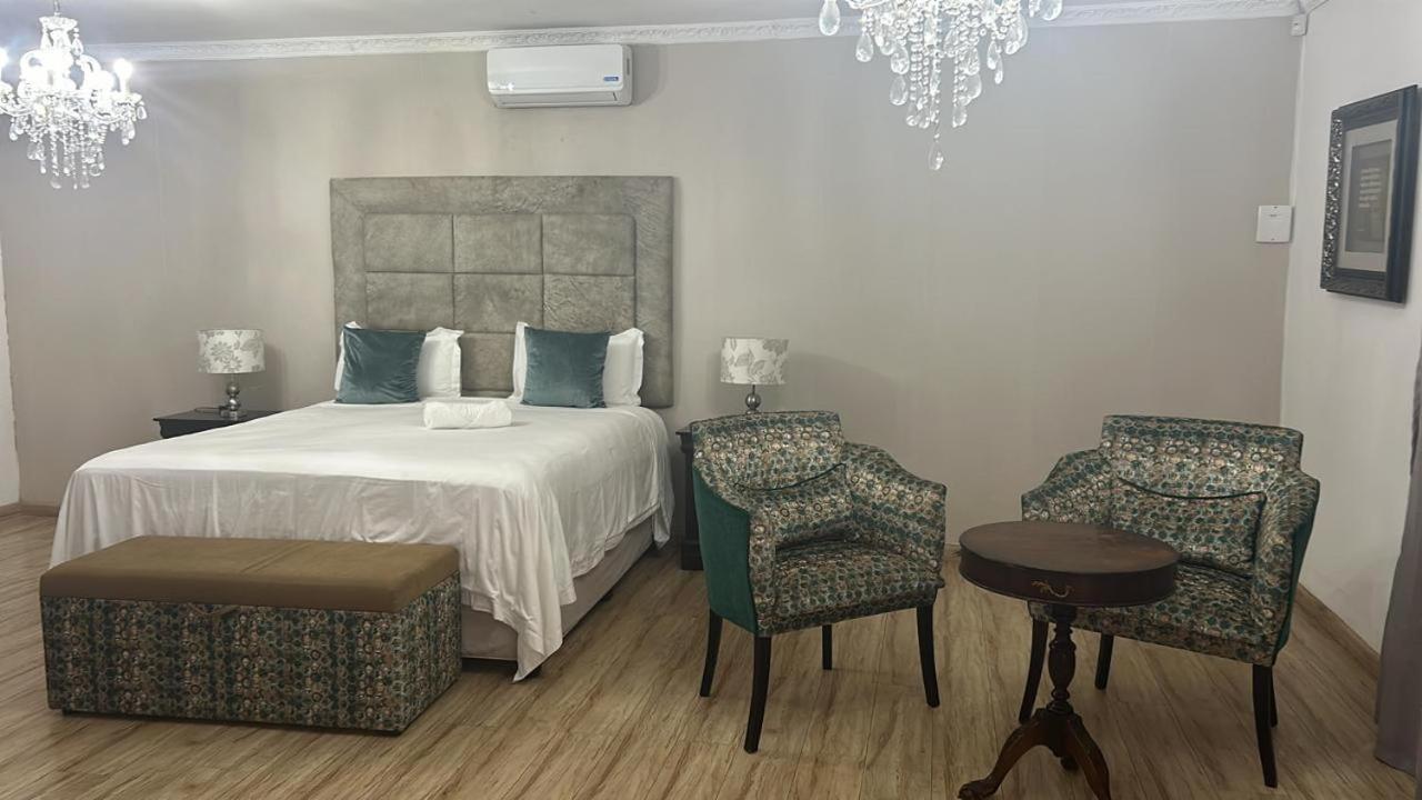 Calla Lily Guesthouse Mbombela Ngoại thất bức ảnh
