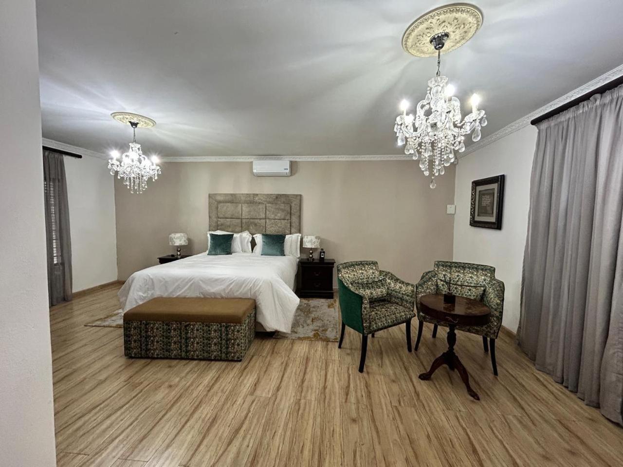 Calla Lily Guesthouse Mbombela Ngoại thất bức ảnh